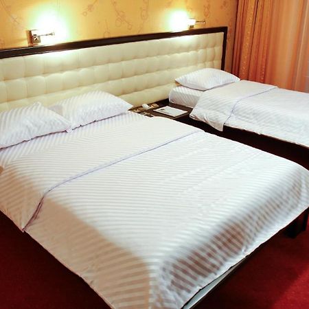 Hotel Anna Junior Târgu Jiu Pokój zdjęcie
