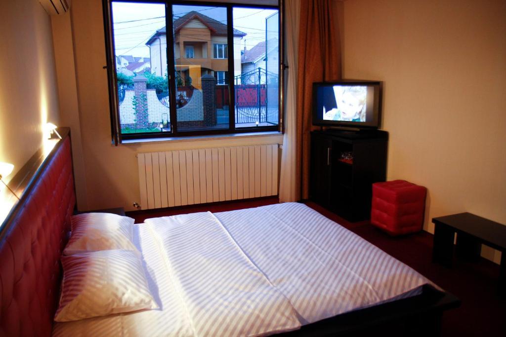 Hotel Anna Junior Târgu Jiu Pokój zdjęcie