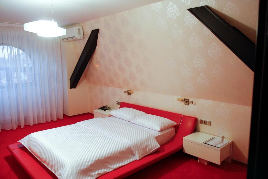 Hotel Anna Junior Târgu Jiu Pokój zdjęcie